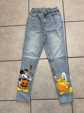 Disney Her Universe Halloween Mickey Donald Mom Jeans Size 1